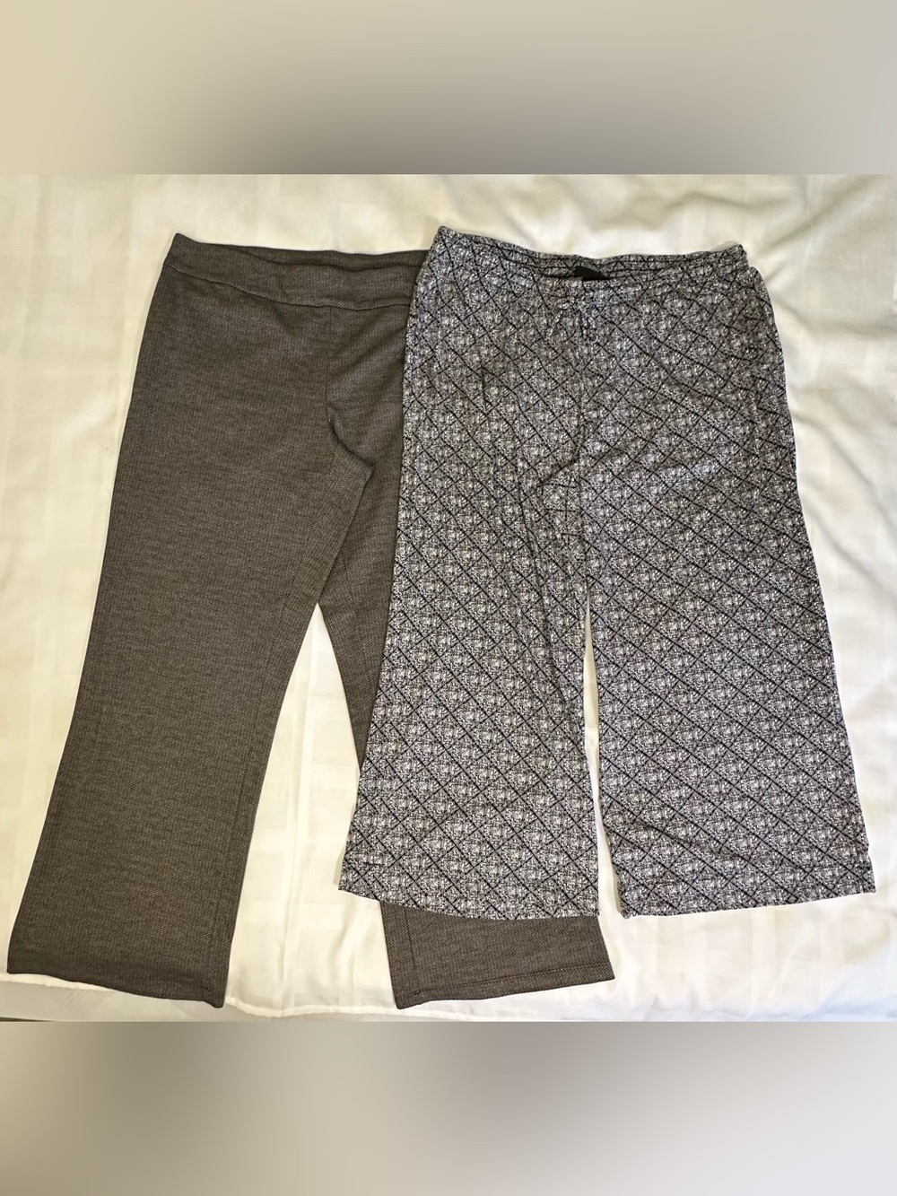 🖤🤍🩶 Bundle of 18/20 Lane Bryant Casual Wide Leg Pull-on Pants 🩶🤍🖤‎